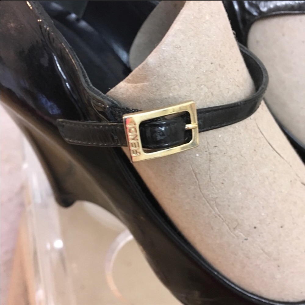 Fendi Wedges - Picture 2 of 7